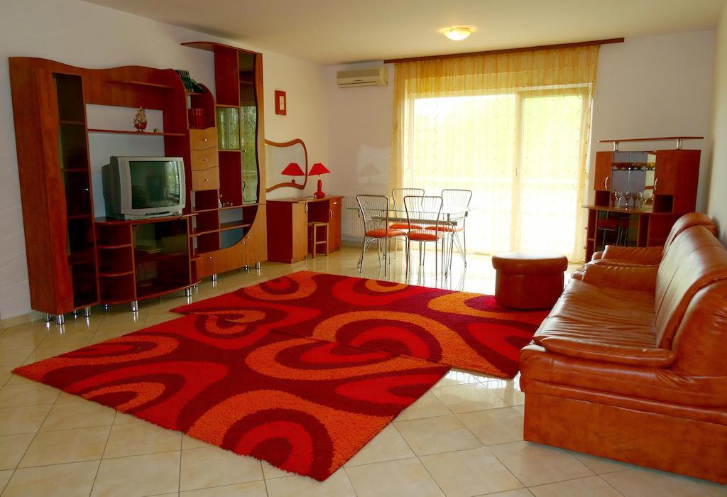 Club Onix Apartments Neptun Habitación foto